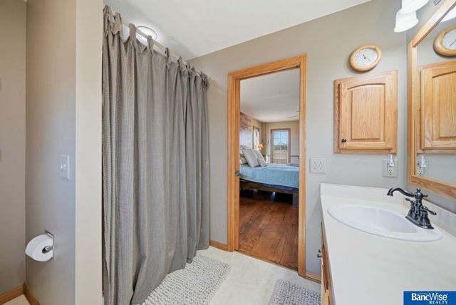 6830 SW 9 Street, Lincoln, NE 68523