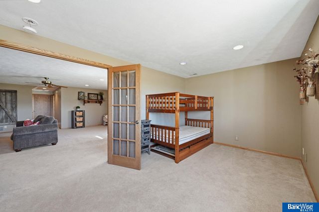 6830 SW 9 Street, Lincoln, NE 68523