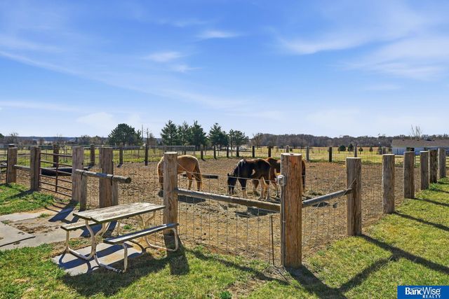 6830 SW 9 Street, Lincoln, NE 68523