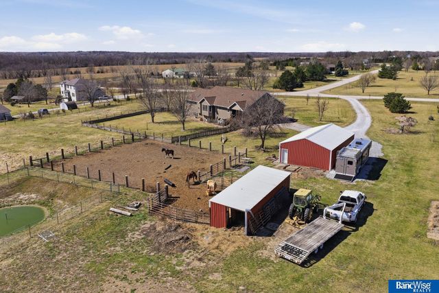 6830 SW 9 Street, Lincoln, NE 68523