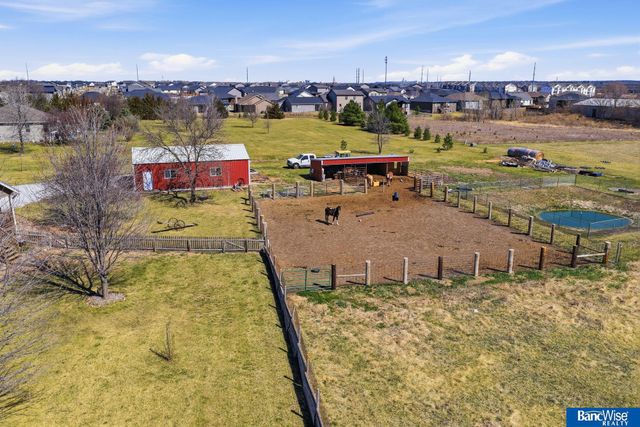 6830 SW 9 Street, Lincoln, NE 68523