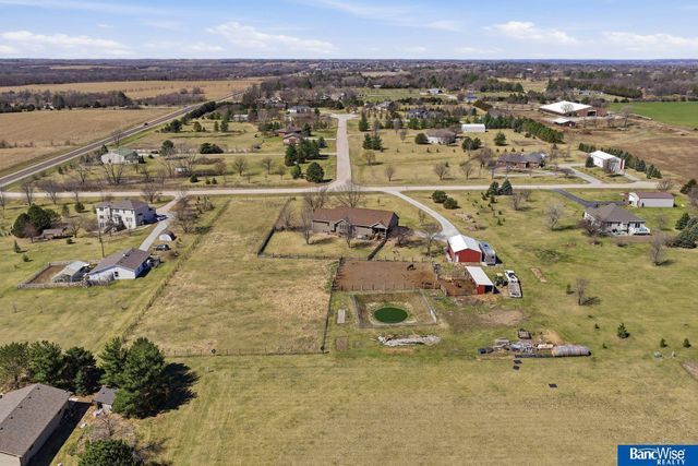 6830 SW 9 Street, Lincoln, NE 68523