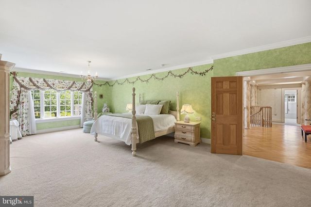 9200 REDWOOD AVE, Bethesda, MD 20817