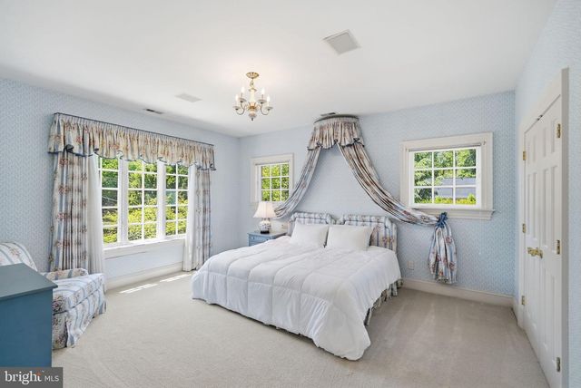 9200 REDWOOD AVE, Bethesda, MD 20817