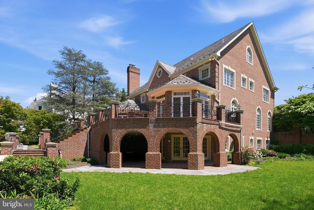 9200 REDWOOD AVE, Bethesda, MD 20817