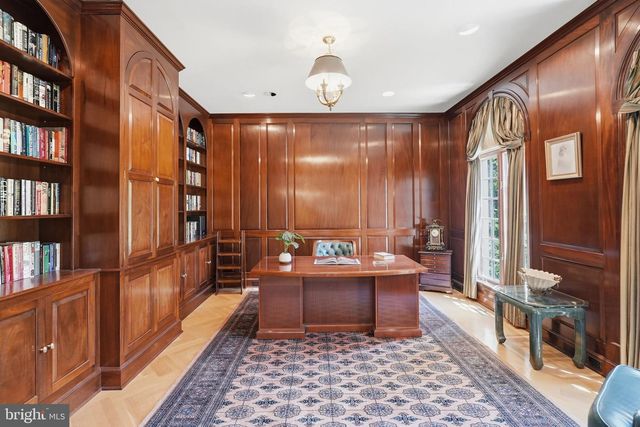 9200 REDWOOD AVE, Bethesda, MD 20817