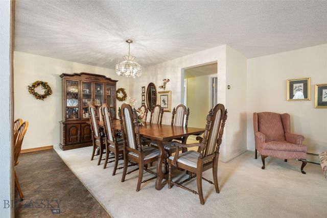 2818 Elizabeth Warren Avenue, Butte, MT 59701
