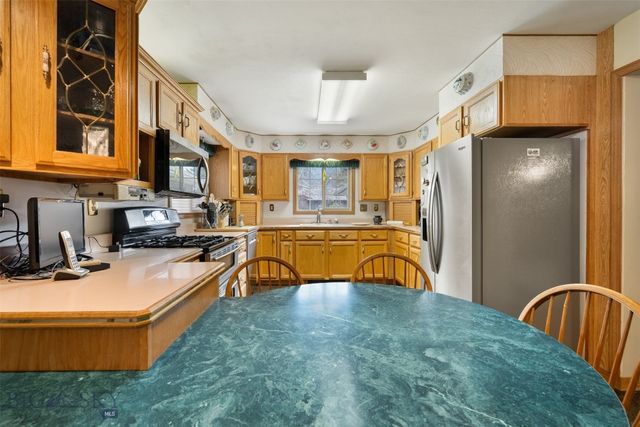 2818 Elizabeth Warren Avenue, Butte, MT 59701