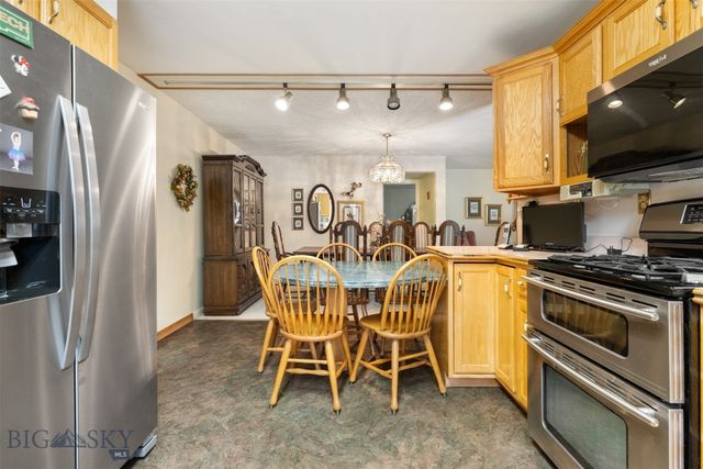 2818 Elizabeth Warren Avenue, Butte, MT 59701