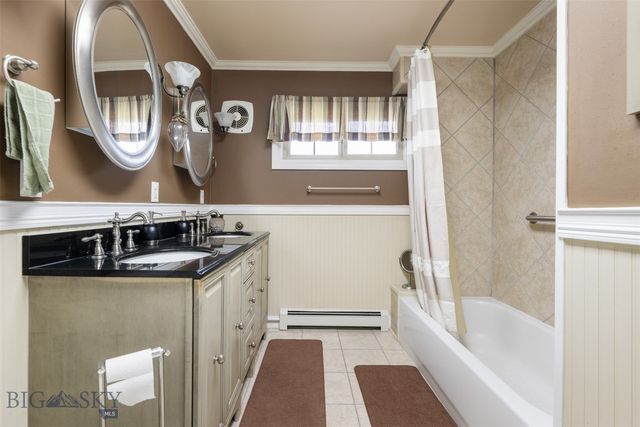 2818 Elizabeth Warren Avenue, Butte, MT 59701