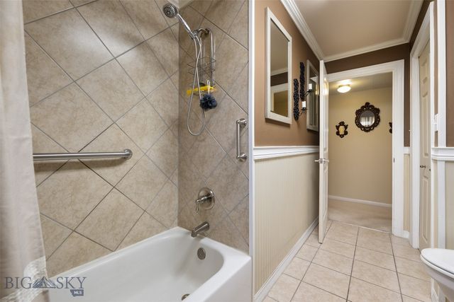 2818 Elizabeth Warren Avenue, Butte, MT 59701