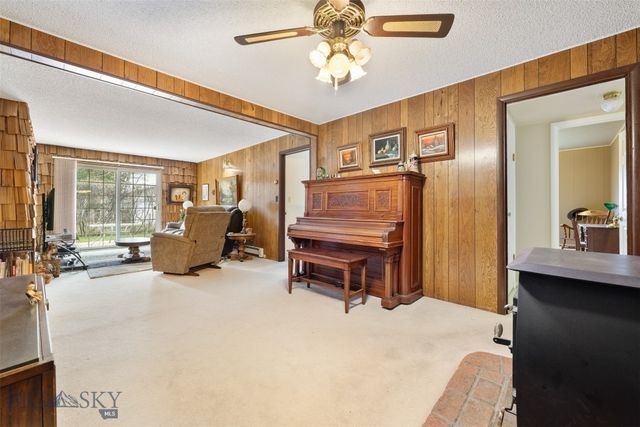 2818 Elizabeth Warren Avenue, Butte, MT 59701