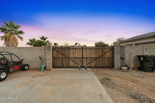 23024 W SIERRA RIDGE Way, Wittmann, AZ 85361