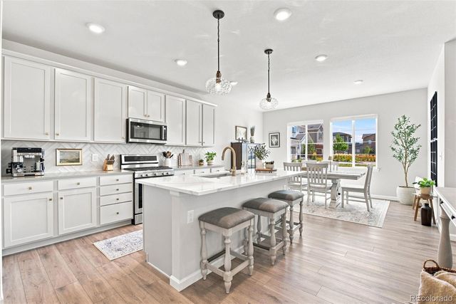 6850 Oak Canyon Circle, Castle Pines, CO 80108