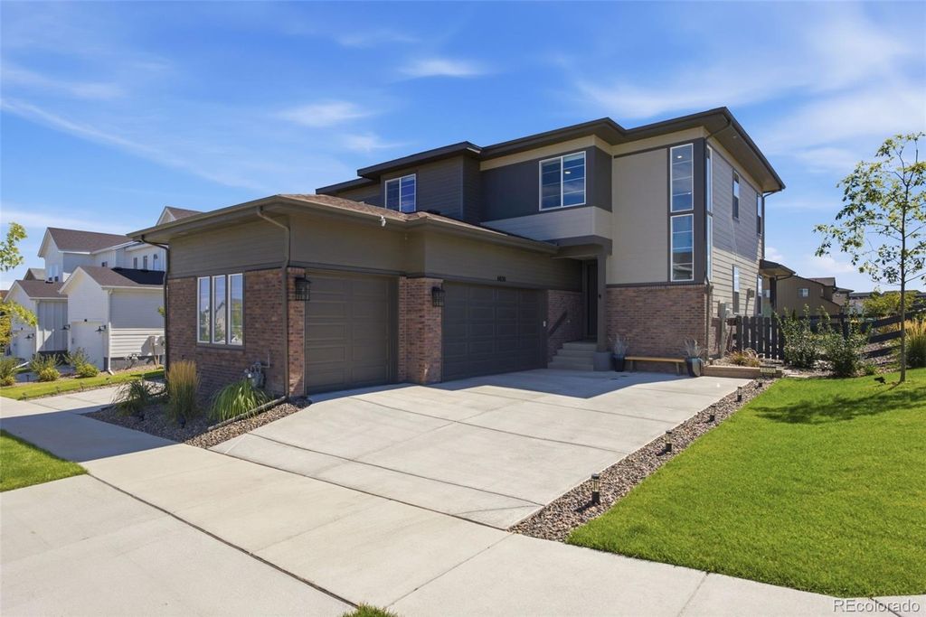 6850 Oak Canyon Circle, Castle Pines, CO 80108
