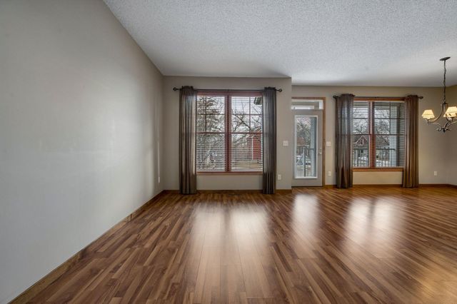 922 Ramsey Street, Hastings, MN 55033