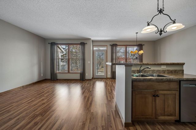 922 Ramsey Street, Hastings, MN 55033