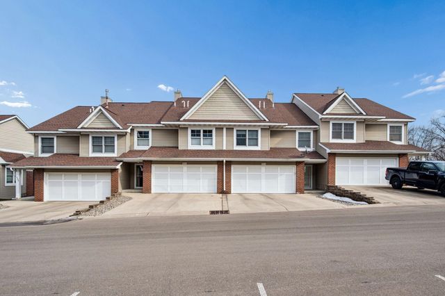 922 Ramsey Street, Hastings, MN 55033