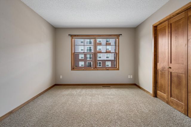 922 Ramsey Street, Hastings, MN 55033