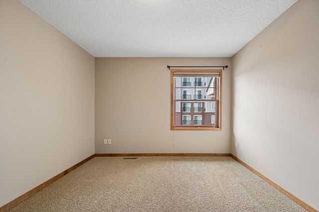 922 Ramsey Street, Hastings, MN 55033