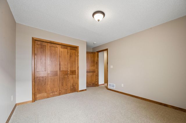 922 Ramsey Street, Hastings, MN 55033