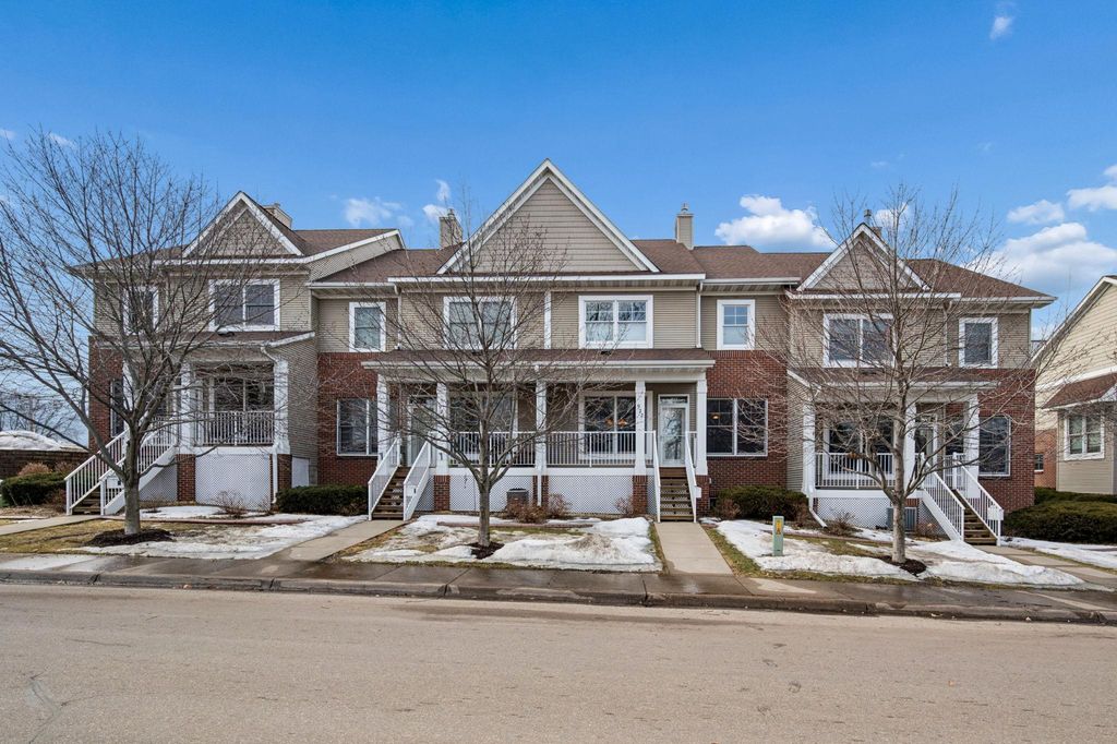 922 Ramsey Street, Hastings, MN 55033