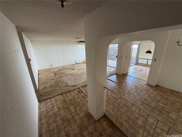 94-1176 Mohalu Street, Waipahu, HI 96797