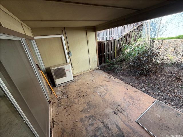 94-1176 Mohalu Street, Waipahu, HI 96797