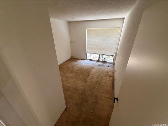 94-1176 Mohalu Street, Waipahu, HI 96797