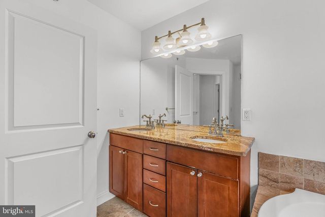 1007 N 3RD ST, Philadelphia, PA 19123