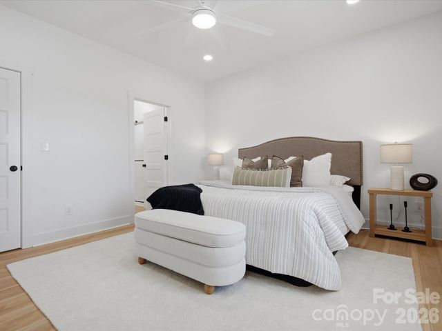 810 Mountain Crest Drive, Kings Mountain, NC 28086