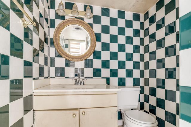 2200 Triway Lane 87, Houston, TX 77043