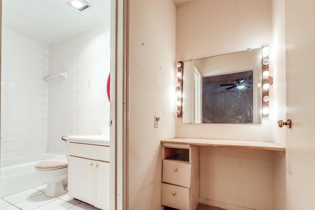 2200 Triway Lane 87, Houston, TX 77043