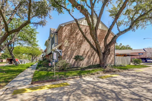 2200 Triway Lane 87, Houston, TX 77043