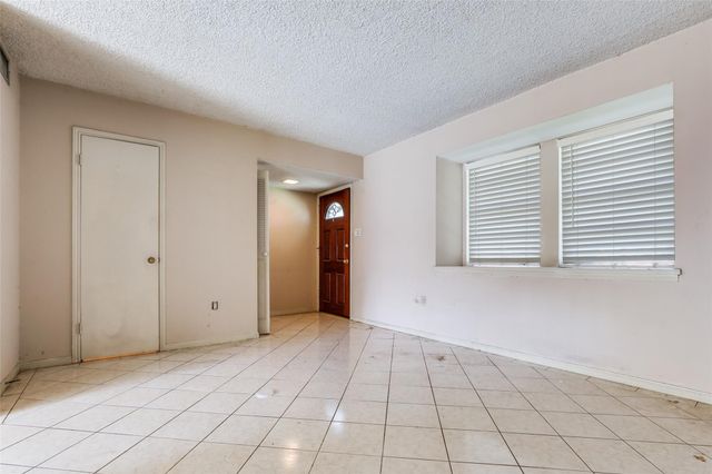 2200 Triway Lane 87, Houston, TX 77043