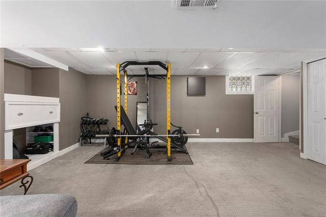 3005 SE 4th Street, Blue Springs, MO 64014