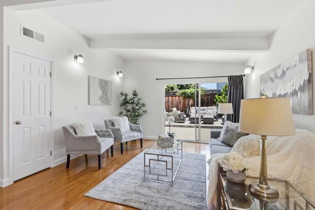 1056 Oaktree Drive, San Jose, CA 95129