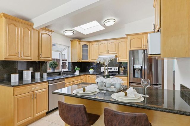 1056 Oaktree Drive, San Jose, CA 95129