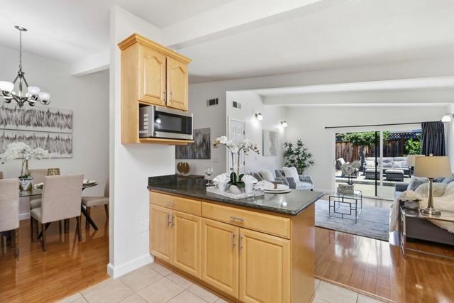 1056 Oaktree Drive, San Jose, CA 95129