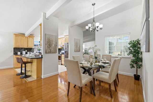 1056 Oaktree Drive, San Jose, CA 95129