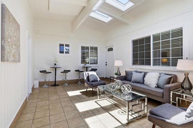 1056 Oaktree Drive, San Jose, CA 95129