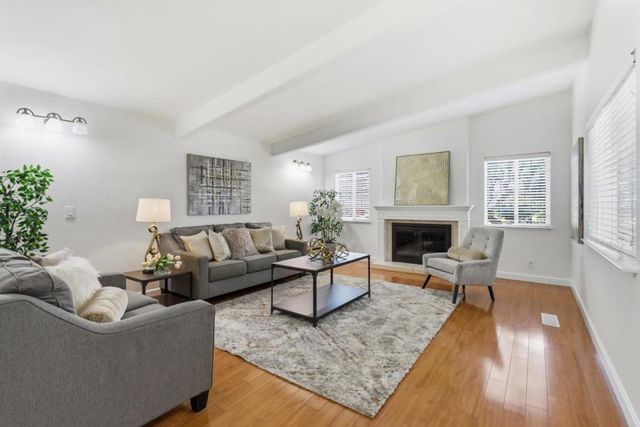 1056 Oaktree Drive, San Jose, CA 95129
