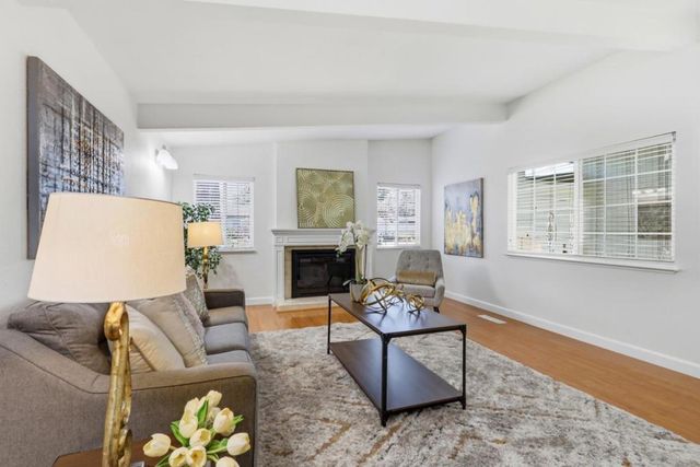 1056 Oaktree Drive, San Jose, CA 95129