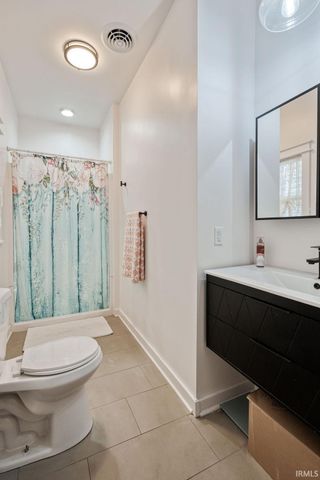 1017 W TAYLOR Street, Kokomo, IN 46901