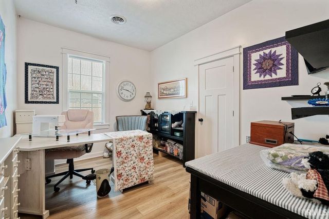 1017 W TAYLOR Street, Kokomo, IN 46901