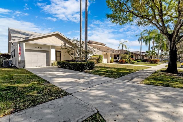 4928 S Boxwood Circle, Boynton Beach, FL 33436