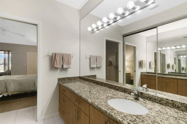 4928 S Boxwood Circle, Boynton Beach, FL 33436