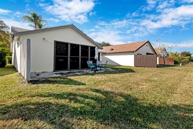 4928 S Boxwood Circle, Boynton Beach, FL 33436