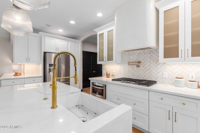 3759 S Dew Drop Lane, Gilbert, AZ 85297