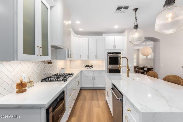 3759 S Dew Drop Lane, Gilbert, AZ 85297
